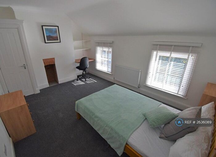 6 Bedroom Terraced House To Rent In Erleigh Road, Reading, RG1