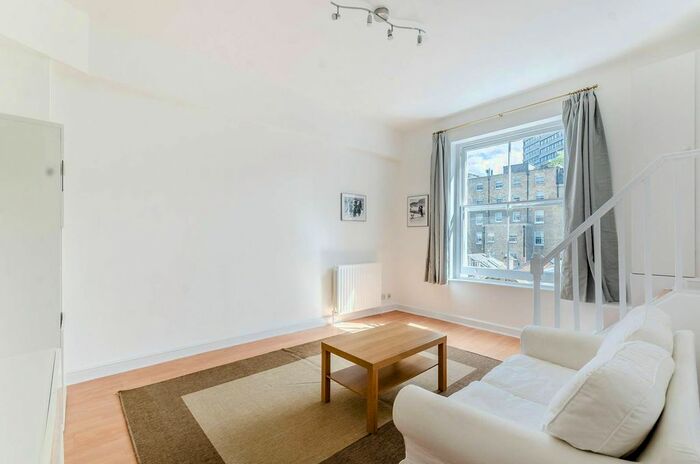 1 Bedroom Flat To Rent In Courtfield Gardens, South Kensington, London, SW5