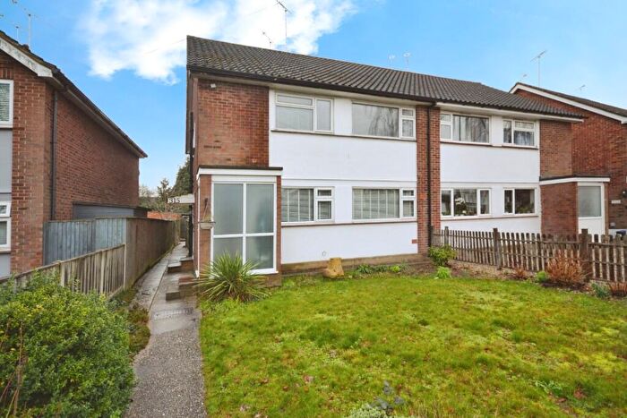 2 Bedroom Maisonette To Rent In Rayleigh Road, Shenfield, Brentwood, Essex, CM13