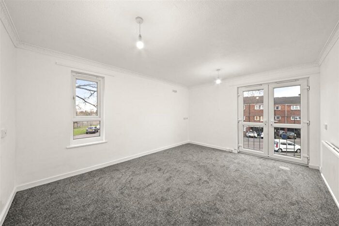 1 Bedroom Flat For Sale In Jeymer Drive, Greenford, UB6