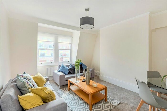 2 Bedroom Flat To Rent In Marylebone High Street, Marylebone, London, W1U