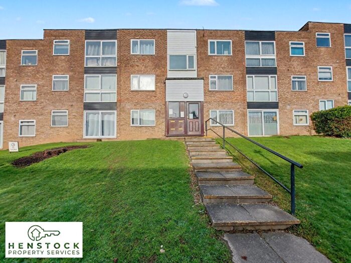 1 Bedroom Apartment For Sale In Baguley Crescent, Middleton, Manchester, M24