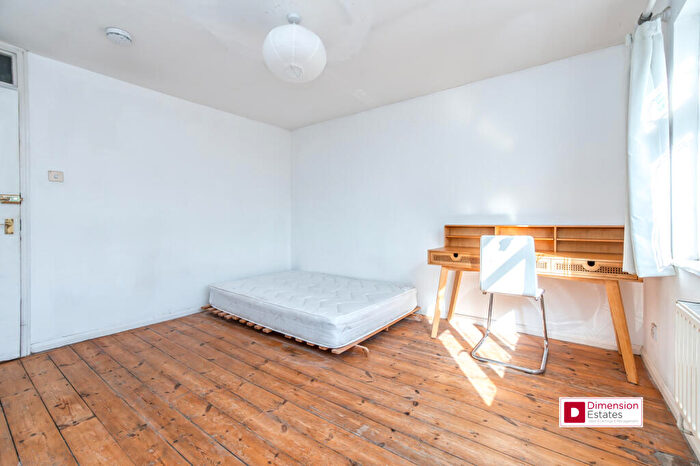 4 Bedroom Terraced House To Rent In Offa'S Mead, Lindisfarne Way, Hackney, E9