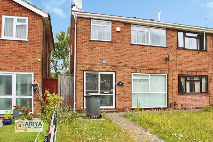 3 Bedroom Semi Detached House To Rent In Dunsville Walk, Rushey Mead, Leicester, LE4