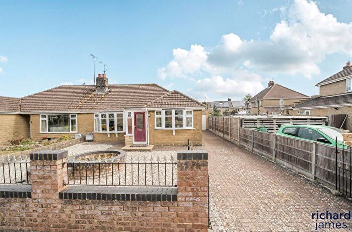 3 Bedroom Semi-Detached Bungalow For Sale In Highclere Avenue, Lawn, Swindon, SN3