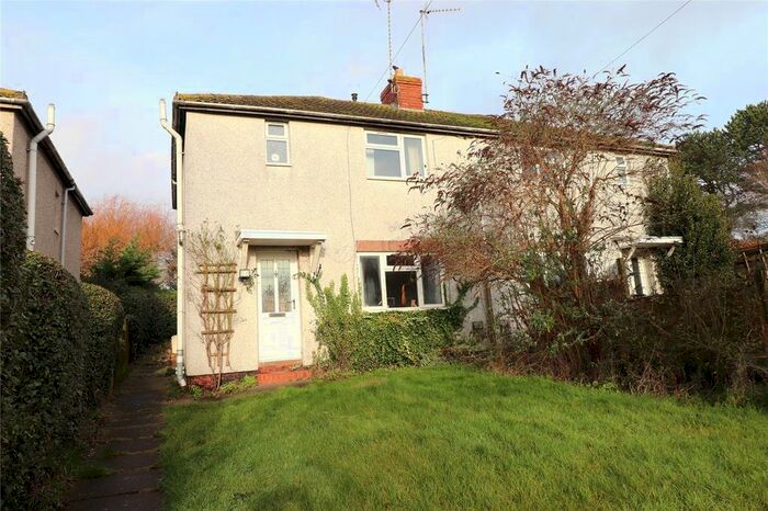 3 Bedroom Semi-Detached House For Sale In School Hill, Newnham, Northamptonshire, NN11