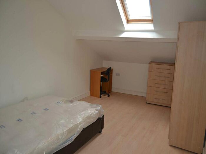 3 Bedroom Flat To Rent In Skinner Street, Newport, Newport, NP20