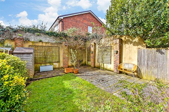 2 Bedroom Semi-Detached House For Sale In Well Lane, St Margarets-At-Cliffe, Dover, Kent, CT15