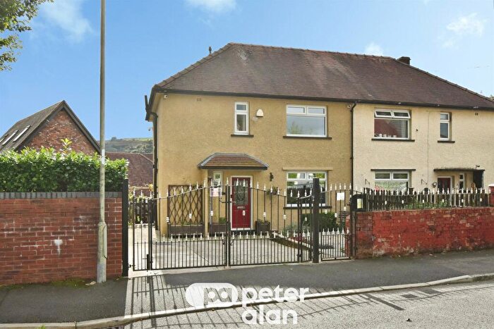 3 Bedroom Semi Detached House For Sale In The Poplars, Caegarw, Mountain Ash, CF45