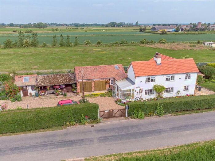 3 Bedroom Detached House For Sale In Chapel Road, Old Leake, PE22