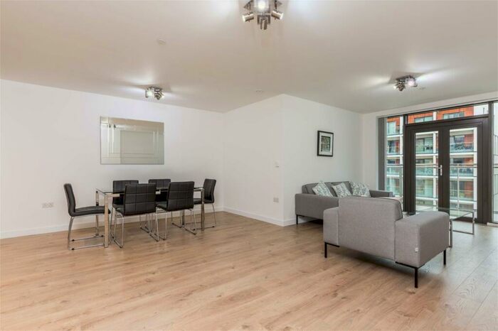 3 Bedroom Apartment To Rent In Fuse Building, E8