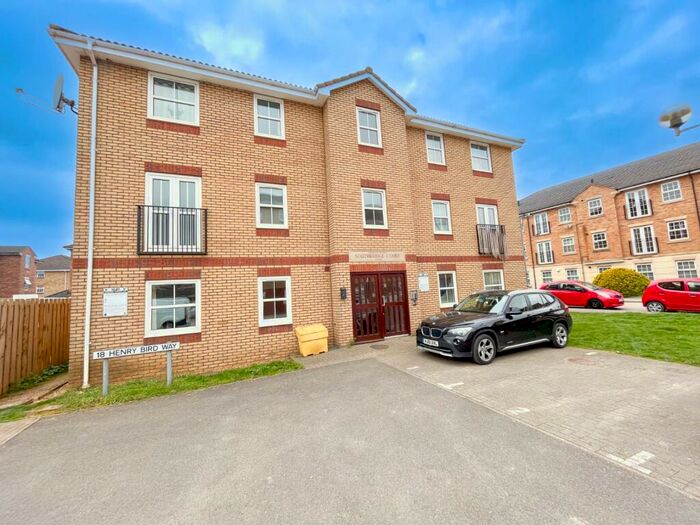 2 Bedroom Apartment To Rent In Henry Bird Way, Northampton, NN4