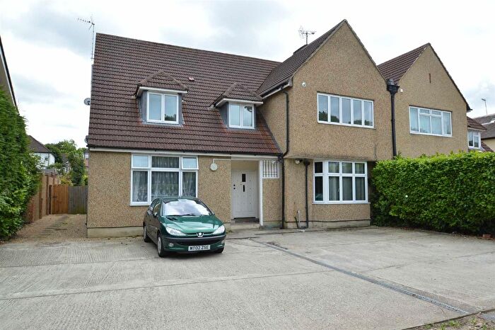 1 Bedroom Flat To Rent In Brighton Road, Coulsdon, CR5