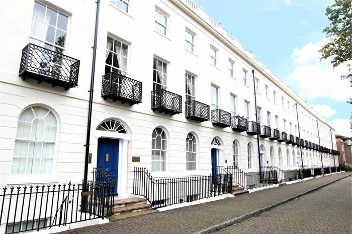2 Bedroom Apartment To Rent In Albion Terrace, London Road, Reading, Berkshire, RG1