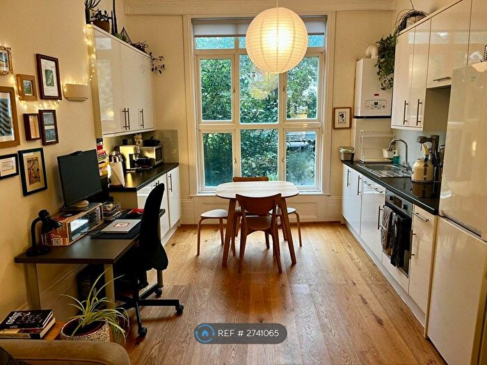 1 Bedroom Flat To Rent In Yonge Park, London, N4