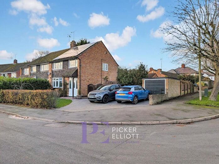 3 Bedroom Semi Detached House For Sale In Princess Road, Hinckley, LE10