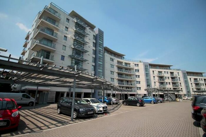 1 Bedroom Flat To Rent In Lexicon Apartments, Mercury Gardens RM1