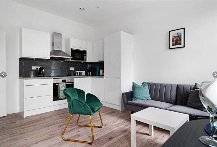 1 Bedroom Flat To Rent In Rickfords Hill, Aylesbury, HP20