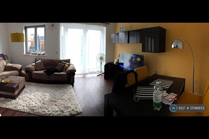 4 Bedroom Terraced House To Rent In Minter Road, Barking, IG11