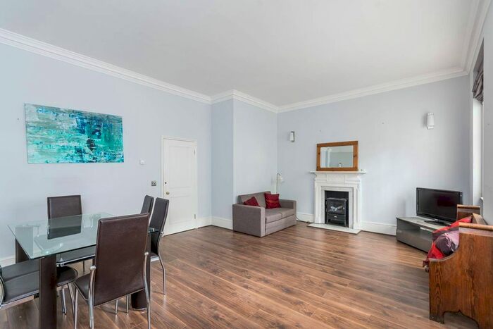 1 Bedroom Flat To Rent In Courtfield Gardens, South Kensington, London, SW5