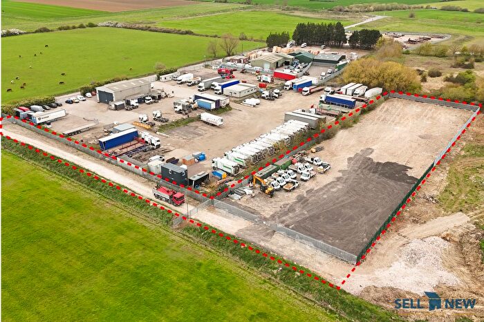 Land For Sale In The Ridgeway, Moggerhanger, MK44