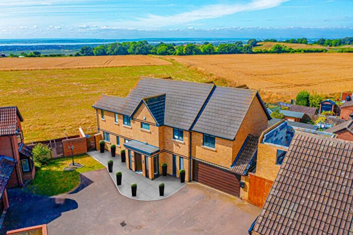 5 Bedroom Detached House To Rent In Homestead Gardens, Hadleigh, SS7