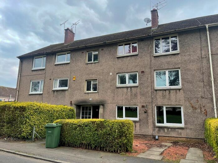 2 Bedroom Flat To Rent In Dunsmuir Court, Edinburgh, EH12