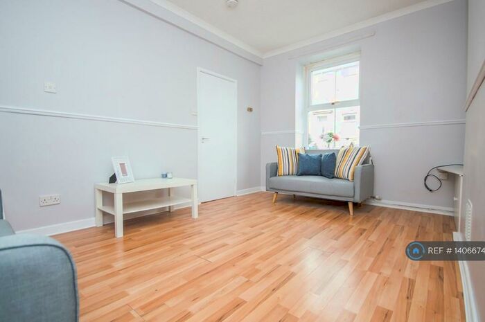 1 Bedroom Terraced House To Rent In Newchurch Road, Bacup, OL13