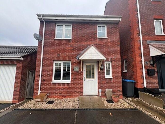 3 Bedroom Detached House To Rent In Follager Road, Rugby, CV21