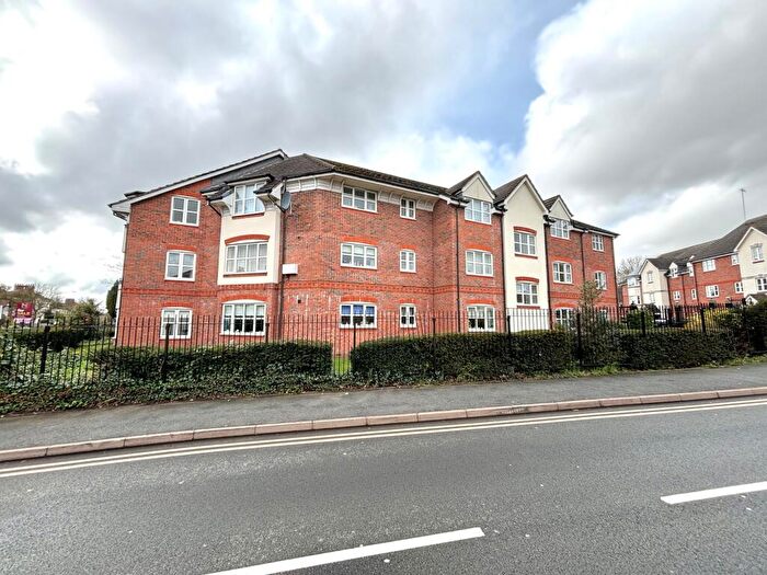 2 Bedroom Apartment To Rent In Birch End, Warwick, CV34