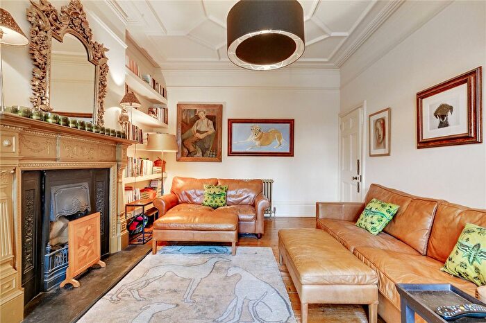 1 Bedroom Flat To Rent In Mayford Road, London, SW12