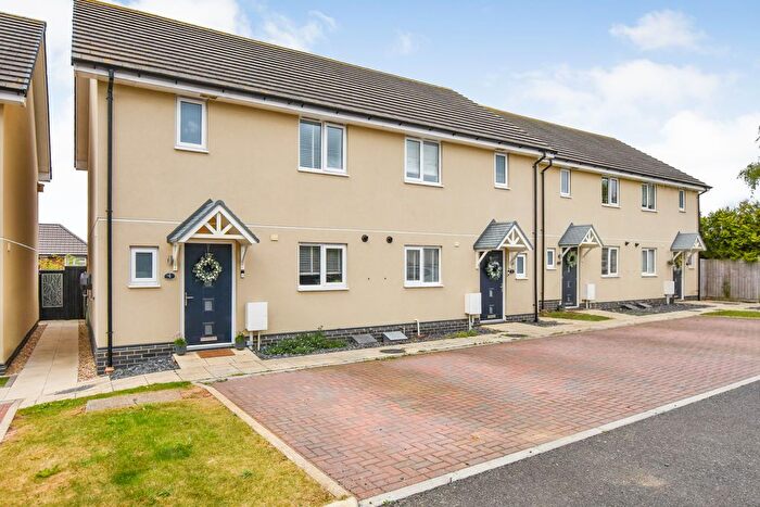 3 Bedroom Semi-Detached House For Sale In Brock Close, Wittering, PE8