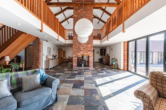 3 Bedroom Barn Conversion For Sale In Lower Gresham, NR11