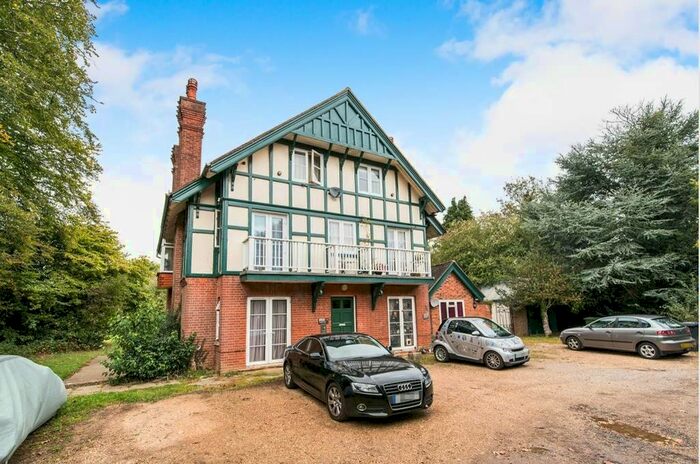 1 Bedroom Flat To Rent In Winchester Road, Basingstoke, RG22