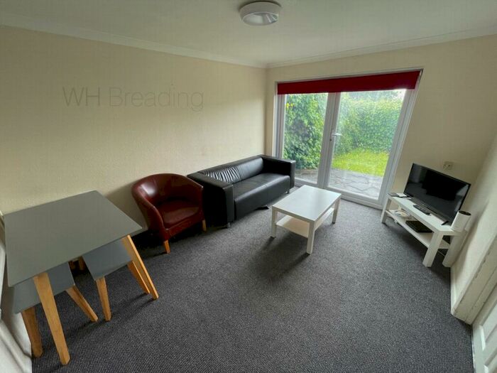 4 Bedroom House To Rent In Copinger Close, Canterbury, CT2