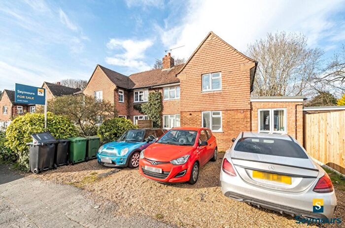 6 Bedroom Semi Detached House For Sale In Foxburrows Avenue, Guildford, Surrey, GU2