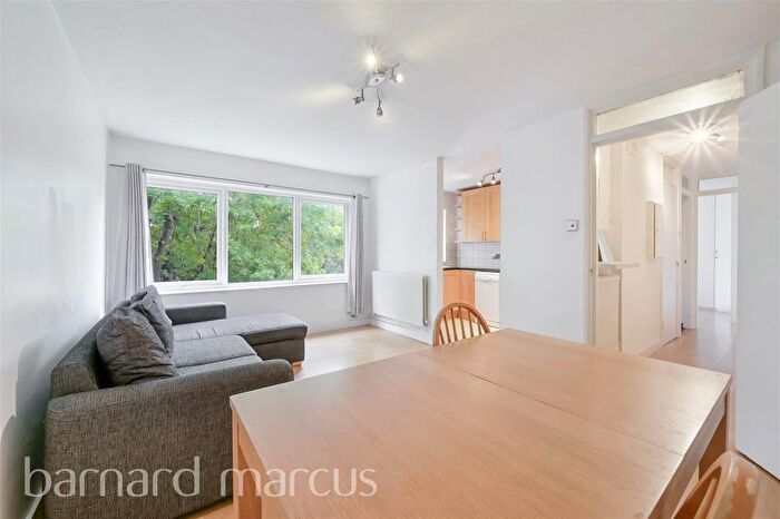 1 Bedroom Flat To Rent In Ollgar Close, London, W12