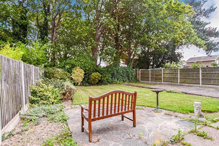 3 Bedroom Detached Bungalow For Sale In Guy Close, Broadstairs, Kent, CT10