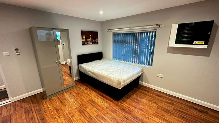 Studio To Rent In Black Bank, Exhall, Coventry, CV7