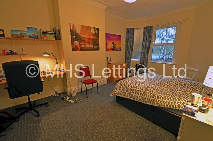1 Bedroom End Of Terrace House To Rent In Richmond Mount, Leeds, LS6