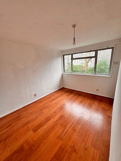 4 Bedroom End Terrace House To Rent In Romford Road, London, E7