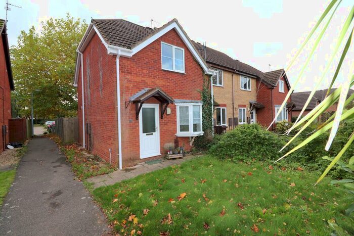 2 Bedroom End Of Terrace House To Rent In The Parkway, Spalding, PE11