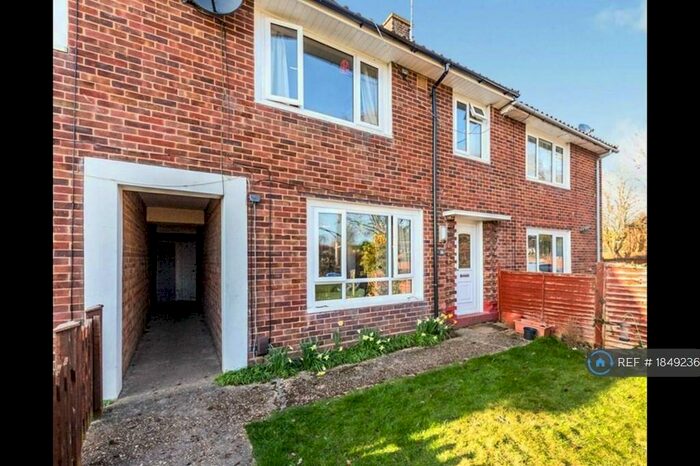 3 Bedroom Terraced House To Rent In Homestead Lane, Welwyn Garden City, AL7