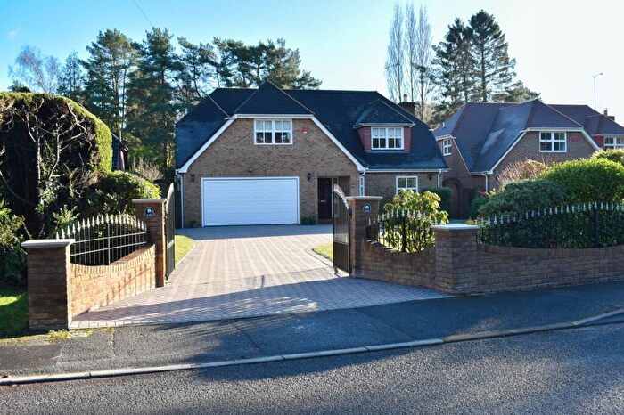 4 Bedroom Detached House For Sale In Lions Lane, Ashley Heath, Ringwood, BH24