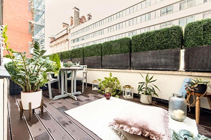 Studio To Rent In The James, Liverpool, L2