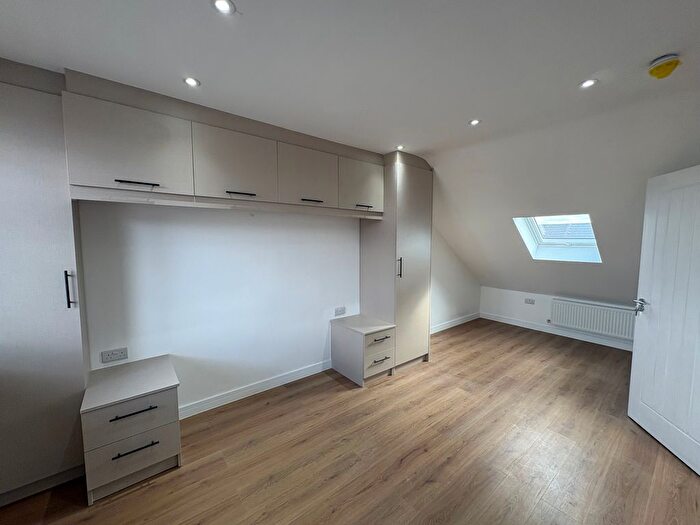 3 Bedroom Terraced House To Rent In Inverness Road, Southall, UB2
