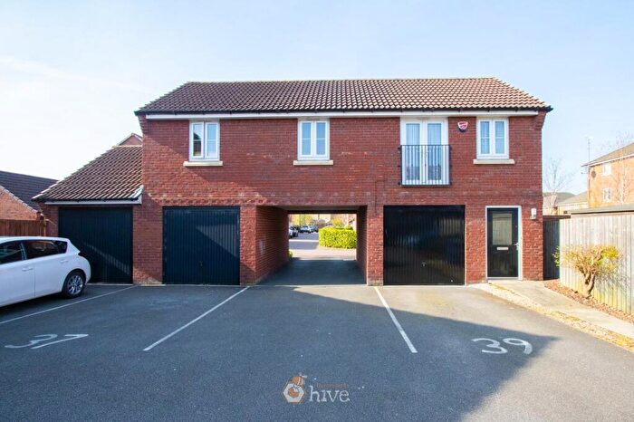 2 Bedroom Flat For Sale In Derwent Drive, Lakeside, Doncaster, DN4