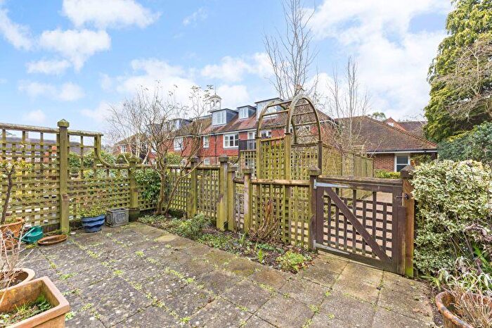 2 Bedroom Cottage For Sale In St. Marys Court, Beaconsfield, HP9