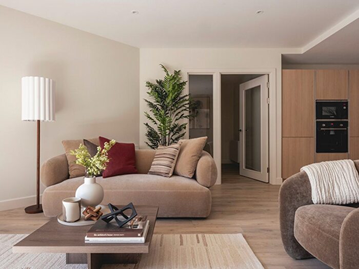 1 Bedroom Flat To Rent In Biscuit Walk, Bermondsey, London, SE16