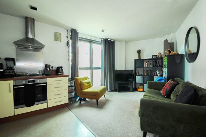 1 Bedroom Flat For Sale In Chapel Street, Salford, M3
